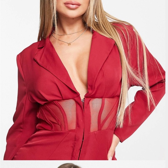 Femme Luxe corset detail blazer dress in burgundy - Picture 2 of 4